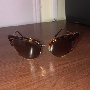 Cat Shape Sunglasses